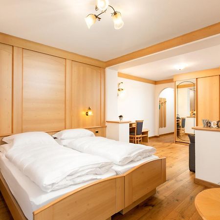 Hotel Pareda Canazei Extérieur photo
