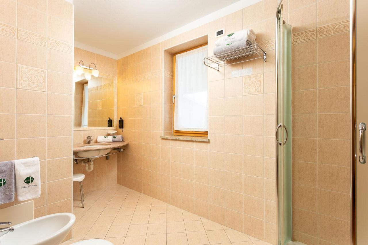 Hotel Pareda Canazei Extérieur photo