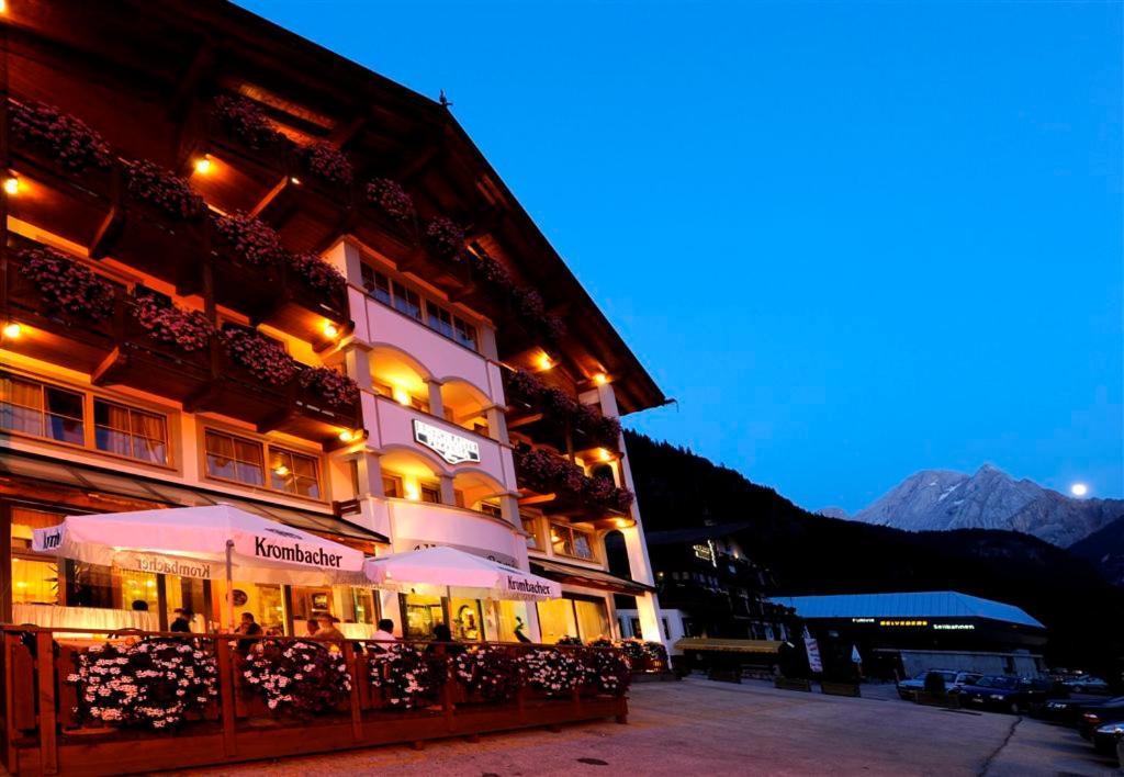 Hotel Pareda Canazei Extérieur photo